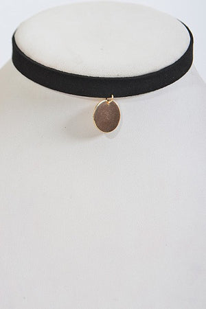 Choker with gold pendant